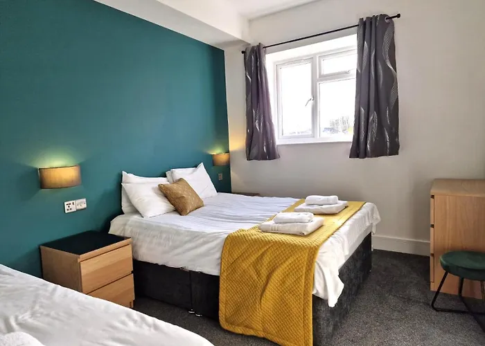 Alberton - Spacious - Newly Renovated