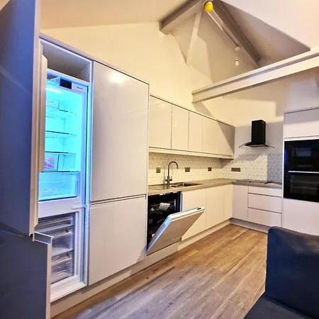 Apartmán Alberton - Spacious - Newly Renovated Bristol
