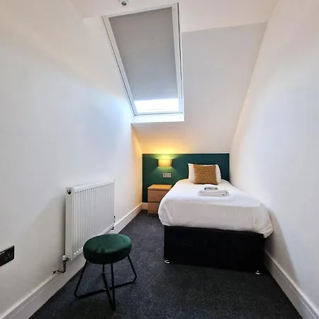 Alberton - Spacious - Newly Renovated Apartmán